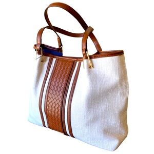 ADRIENNE VITTADINI LINEN TOTE W/ DETACHABLE POUCH